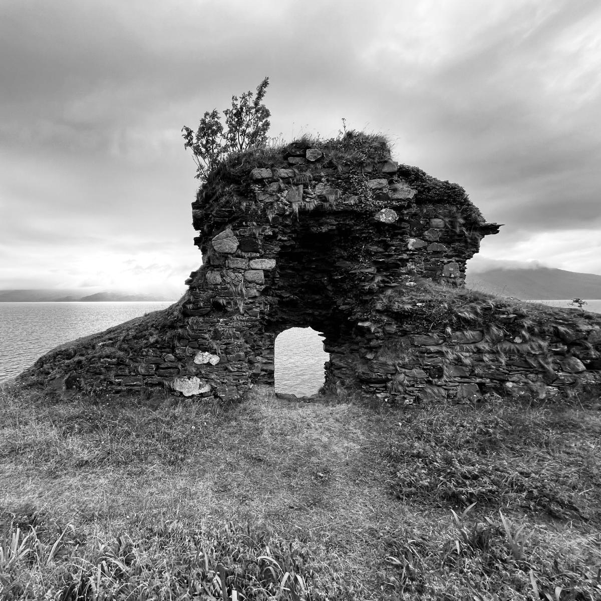 Window to the ocean at Ceoffin Castle